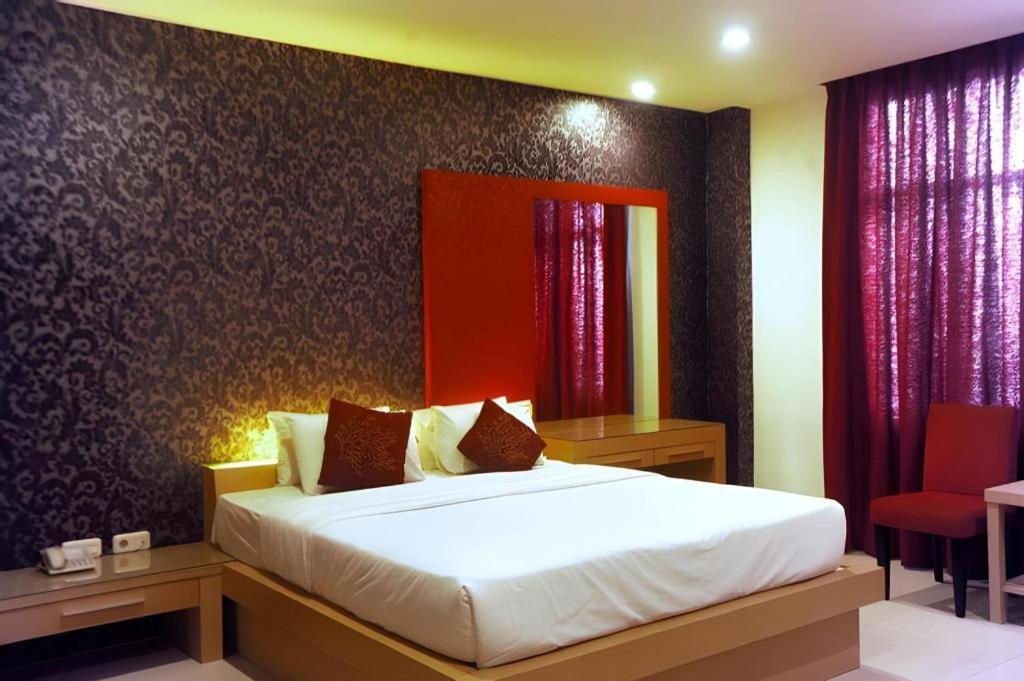 Hotel Cemerlang Bandung Exteriér fotografie