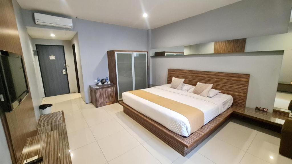 Hotel Cemerlang Bandung Exteriér fotografie